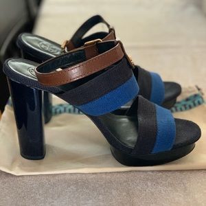 Beautiful Tory Burch Block Sandals